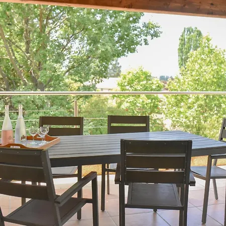 La Mesange Enchantee Holiday home Grospierres