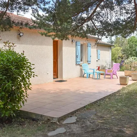 Holiday home La Mesange Enchantee